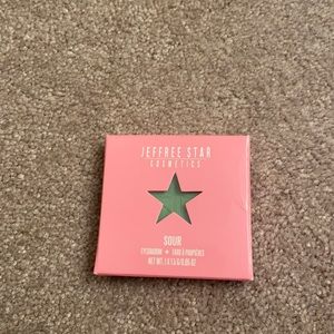 Jeffree Star single shade eyeshadow pan